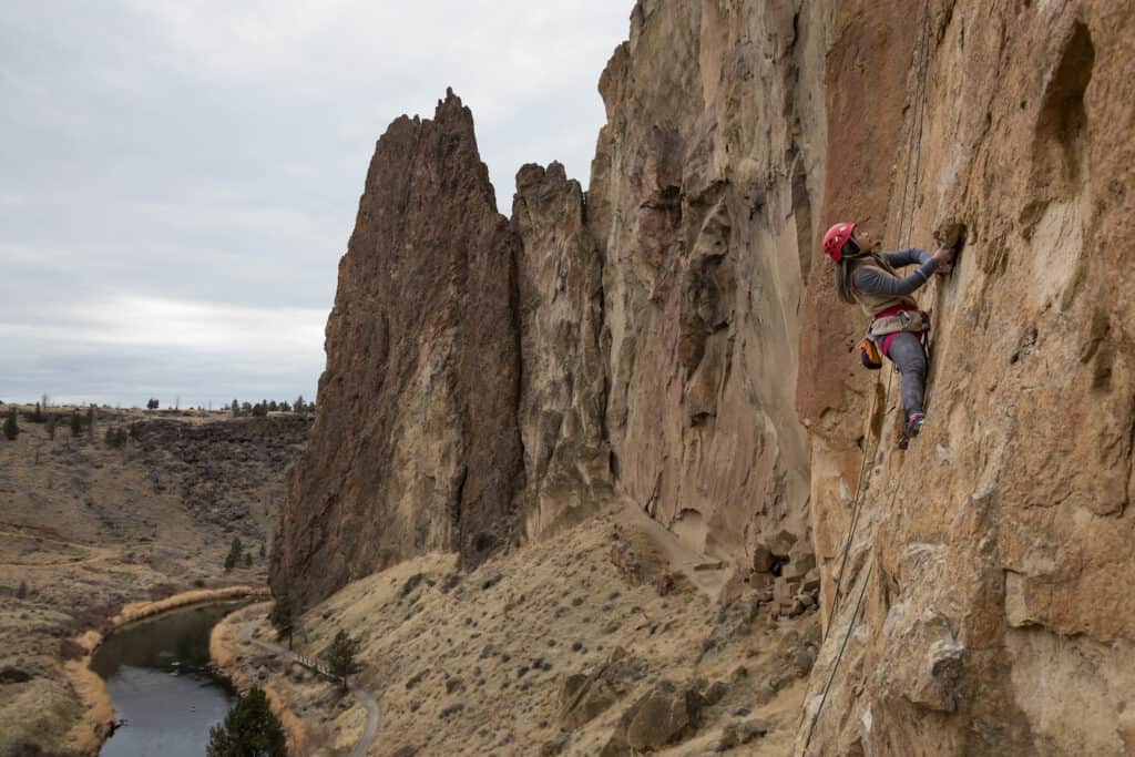 lead climbing route smith rock
