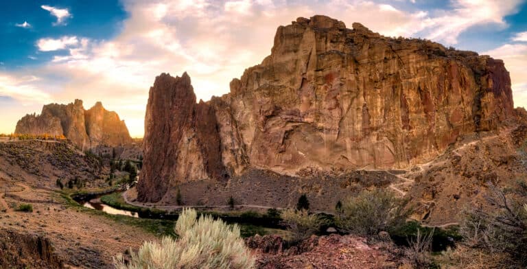 Rock Climbing at Smith Rock: All You Need to Know (2023 Guide)
