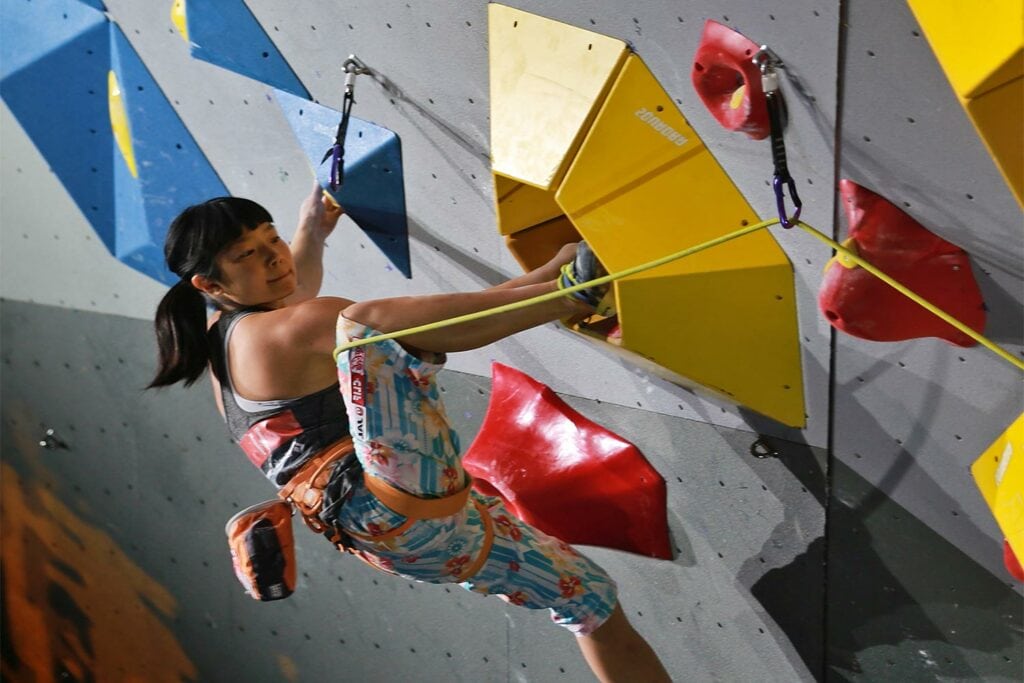 Ashima Shiraishi gym climbing