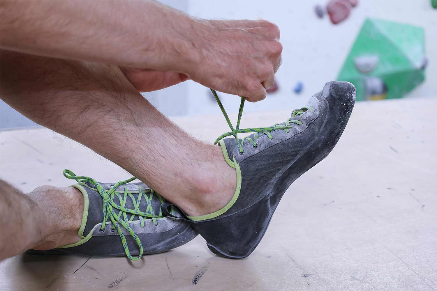 How to Break In Climbing Shoes The Definitive Guide (2023)