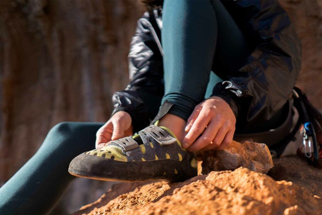 Synthetic climbing shoes