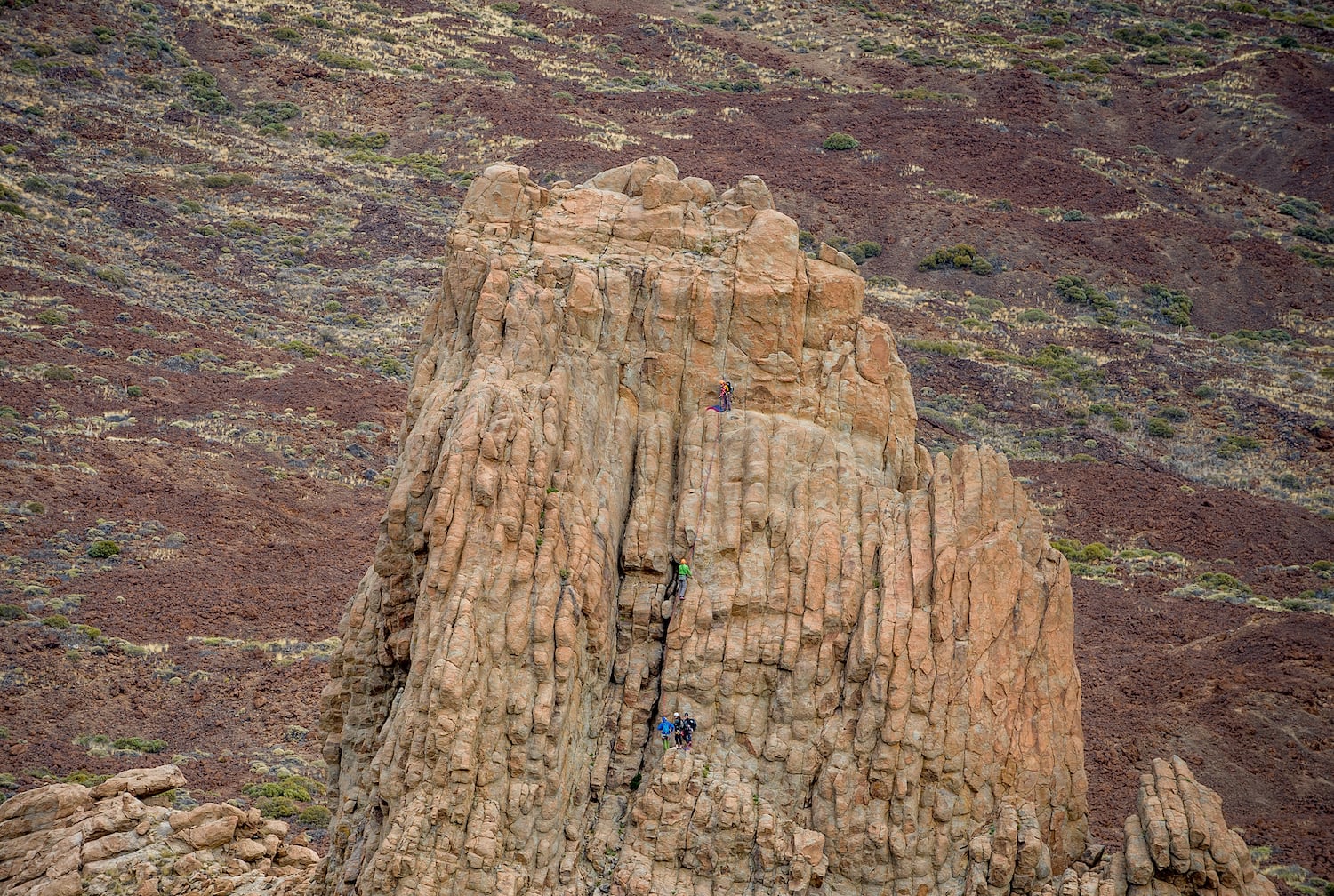 Big Wall climbing, El Teide national park (Spain)