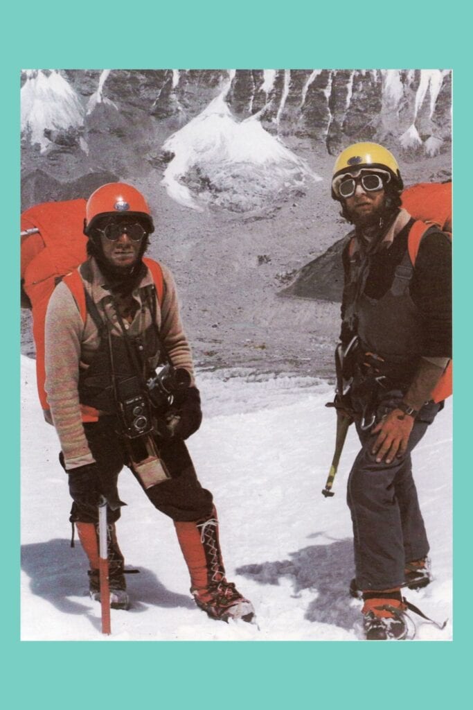 mountaineers Jerzy Kukuczka and Andrzej Czok with heavy pack
