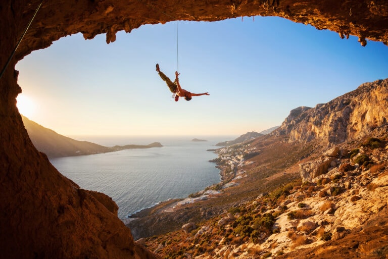 Retiring Ropes When to Retire a Climbing Rope: 5 Signs It's Time! (2024)