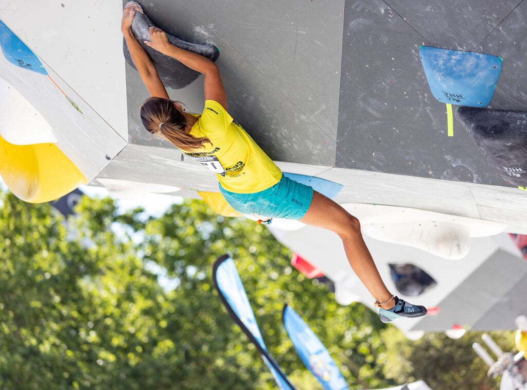 woman sport climbing