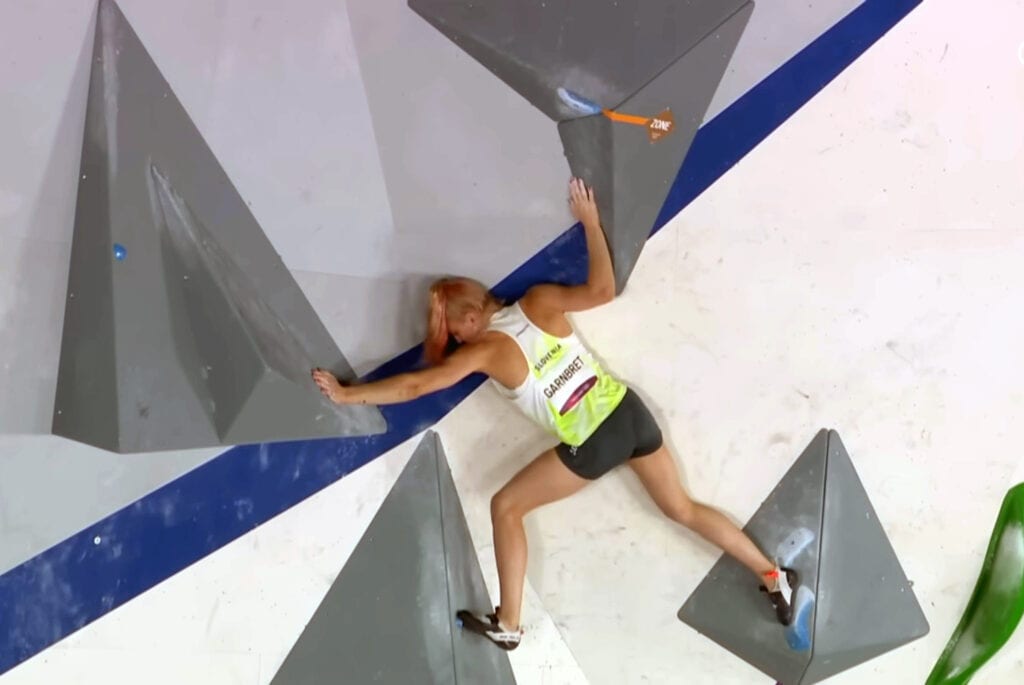 Janja Garnbret climbing at the beginning of the Tokyo 2020 Olympic Games