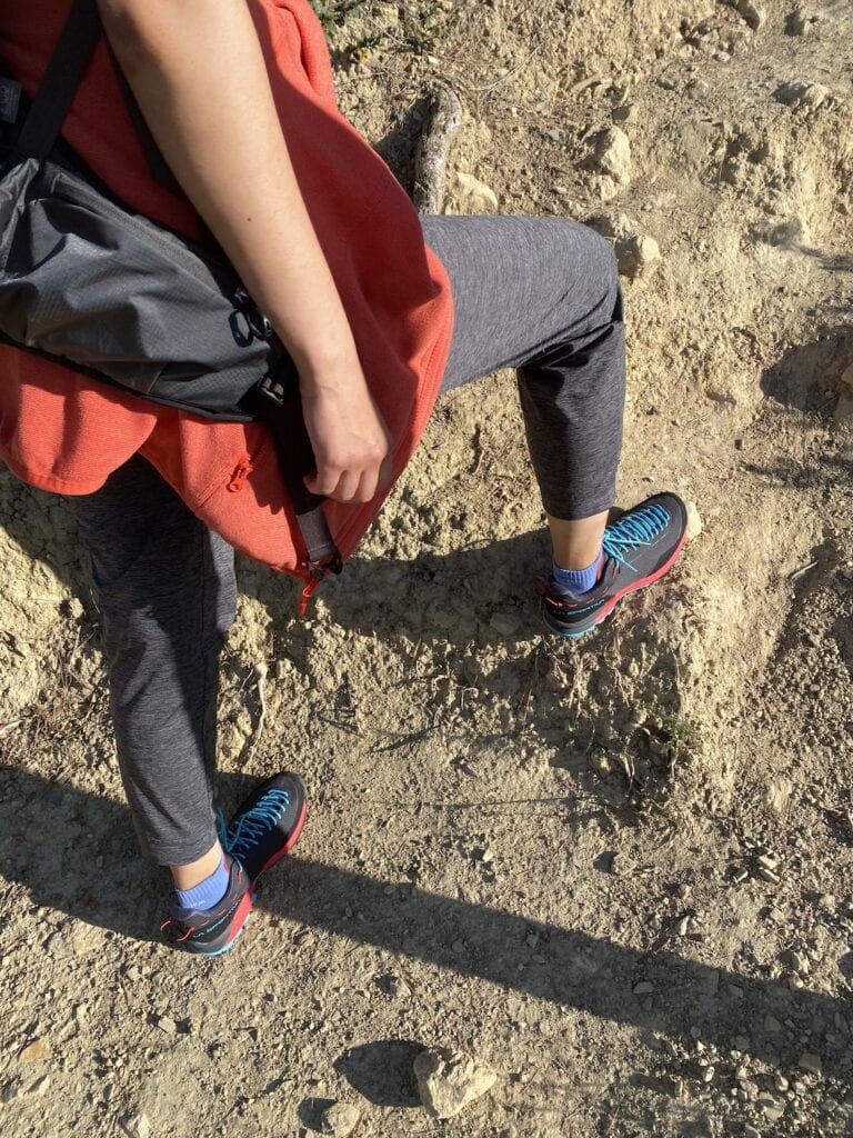 La Sportiva TX Guide women model, a good alternative to climbing shoes for easy routes